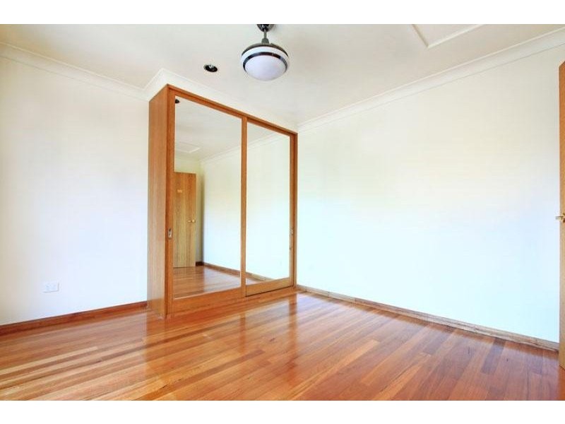 2A Alanson Avenue, Bulli NSW 2516