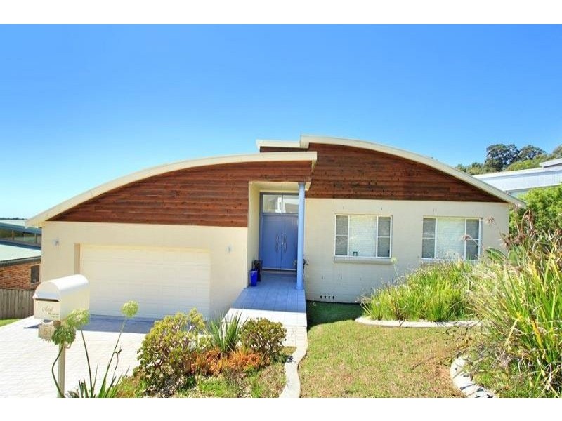 51 Taminga Crescent, Cordeaux Heights NSW 2526