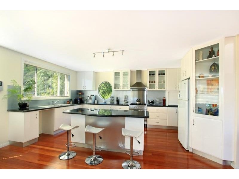 51 Taminga Crescent, Cordeaux Heights NSW 2526