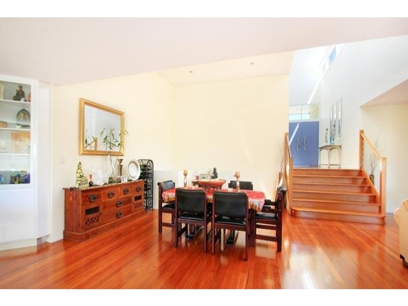 51 Taminga Crescent, Cordeaux Heights NSW 2526