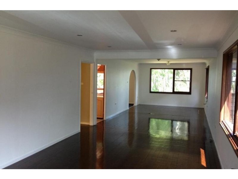 341 Farmborough Road, Farmborough Heights NSW 2526