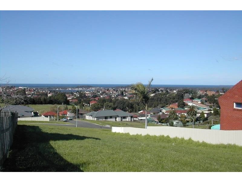 21/ 2,3,4,5 Hingston Close, Lake Heights NSW 2502