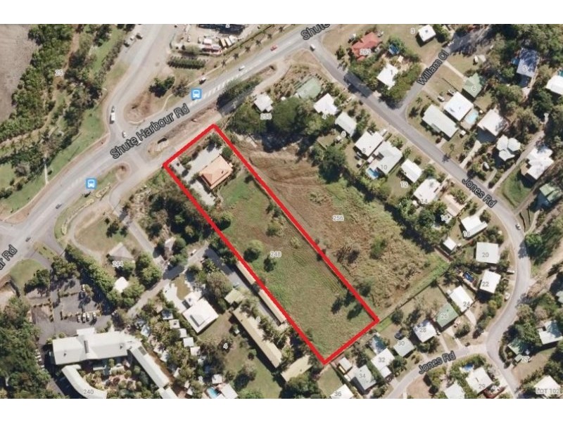 252 Shute Harbour Road, Cannonvale QLD 4802