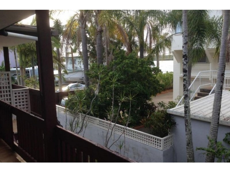 4/6 William Street, Noosaville QLD 4566