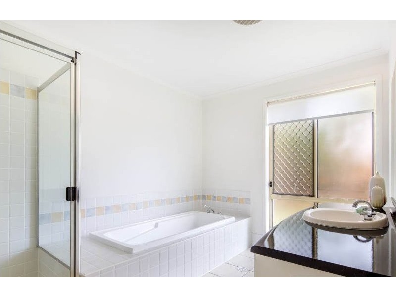 26 Stormbird Drive, Noosa Heads QLD 4567