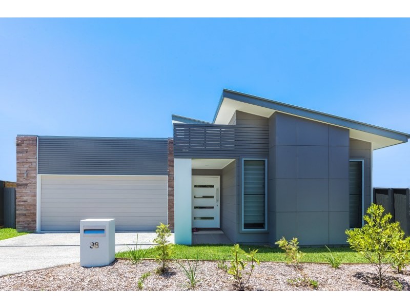 114 Goodwin Street, Tewantin QLD 4565