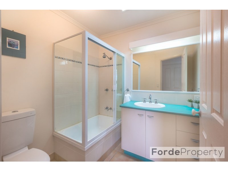 33/18 Lake Weyba Drive, Noosaville QLD 4566