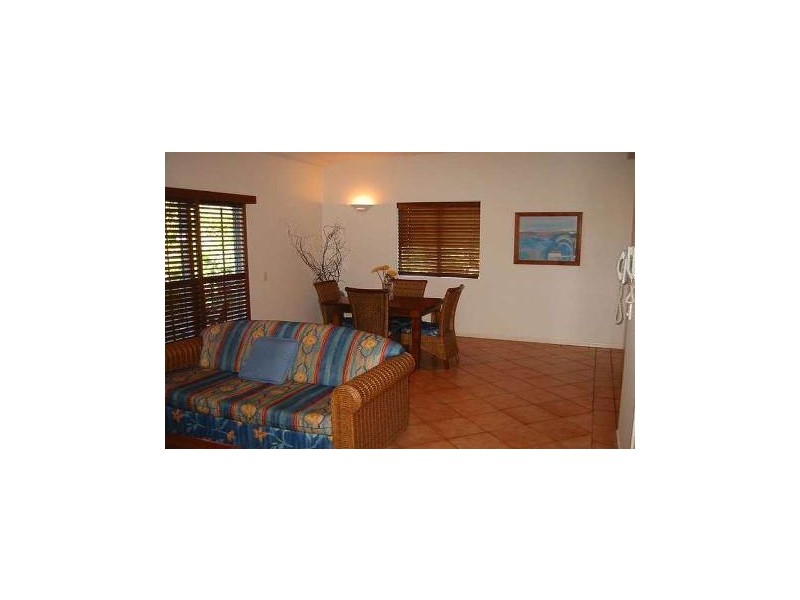 3/7 Edward Street, Noosaville QLD 4566