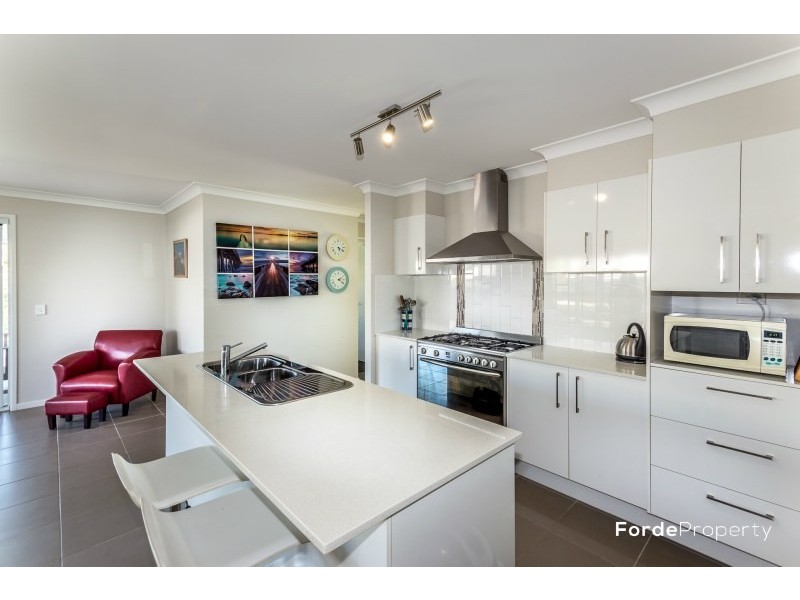 17 Lindfield Circuit, Noosaville QLD 4566