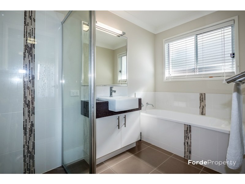 17 Lindfield Circuit, Noosaville QLD 4566