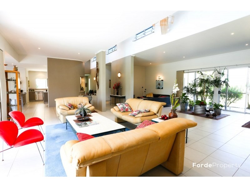 70 Callistemon Court, Cootharaba QLD 4565