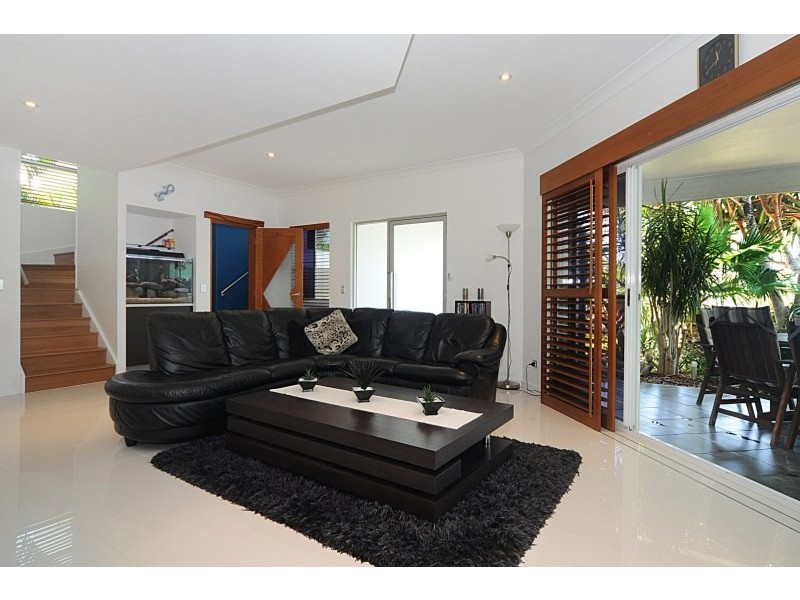 8 Constellation Close, Sunrise Beach QLD 4567