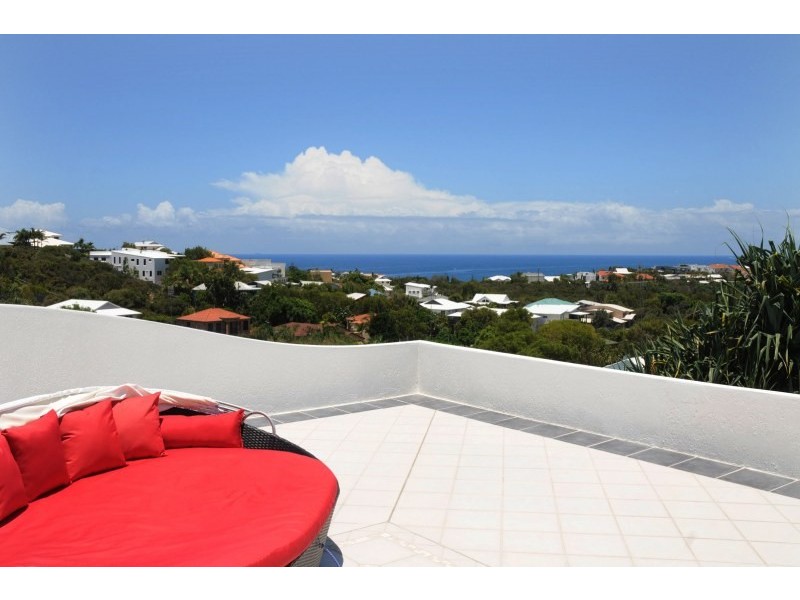8 Constellation Close, Sunrise Beach QLD 4567