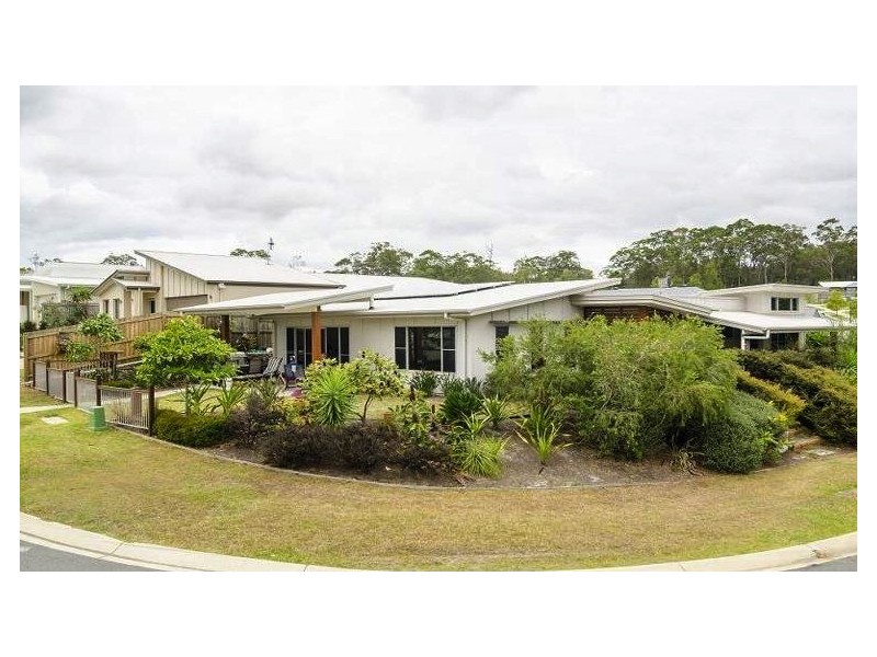 1 Lindfield Circuit, Noosaville QLD 4566