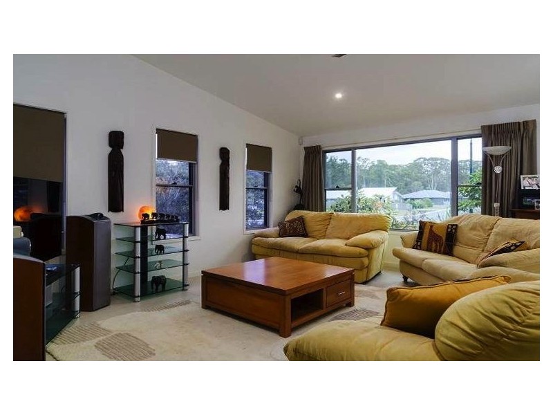1 Lindfield Circuit, Noosaville QLD 4566