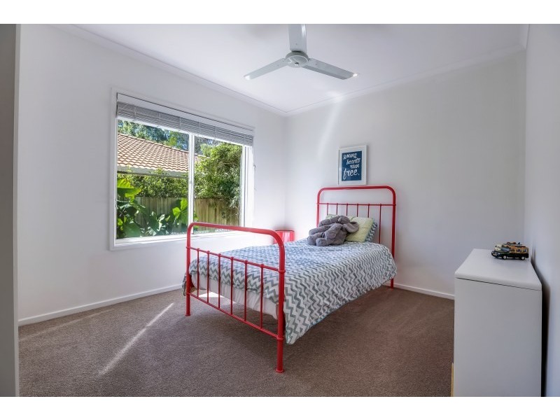 17 Sternlight Street, Noosa Waters QLD 4566