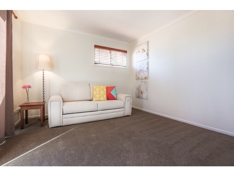 17 Sternlight Street, Noosa Waters QLD 4566