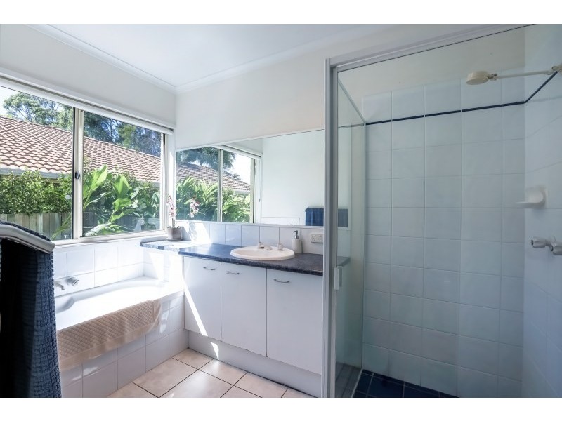 17 Sternlight Street, Noosa Waters QLD 4566