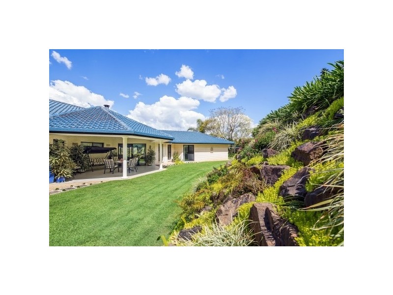 99 Candle Mountain Drive, Crohamhurst QLD 4519