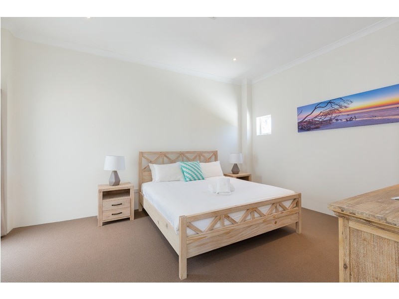 400/16 Noosa Drive, Noosa Heads QLD 4567