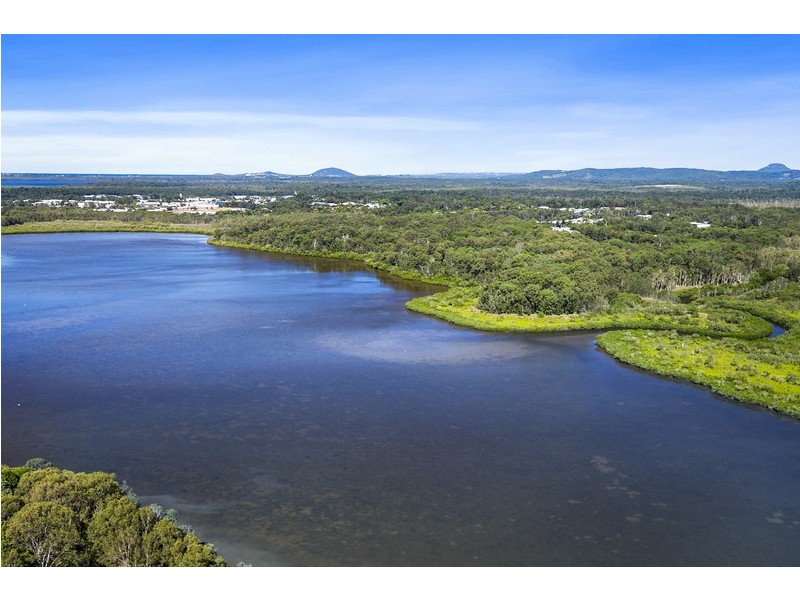 65 & 67 Poinciana Avenue, Tewantin QLD 4565