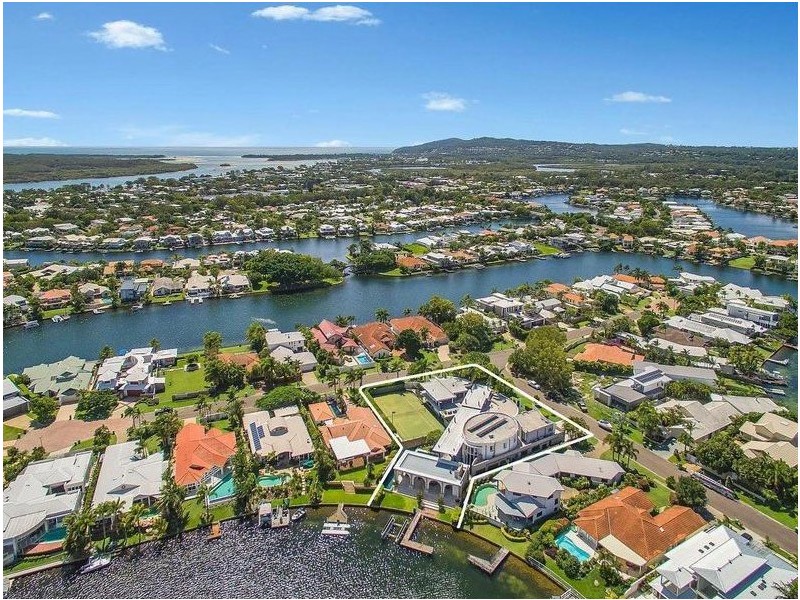 29-31 The Peninsula, Noosa Waters QLD 4566