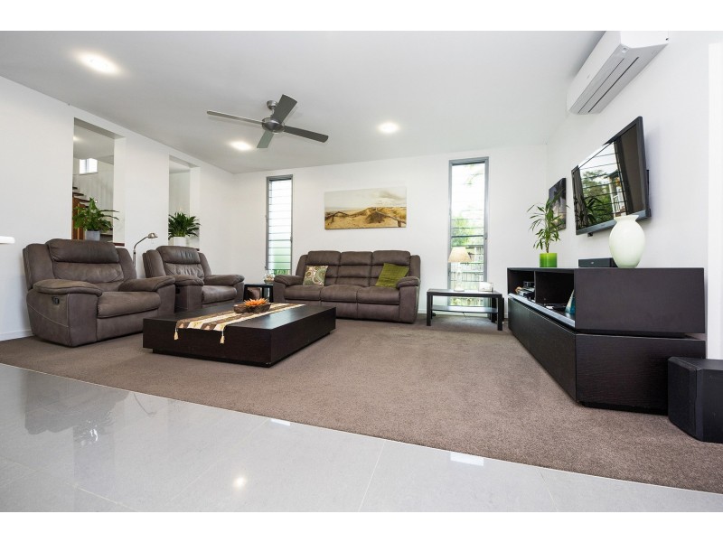 49 Sunset Way, Cooroibah QLD 4565