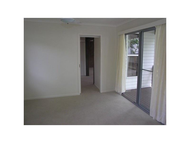 5 Lunar Crescent, Noosa Heads QLD 4567