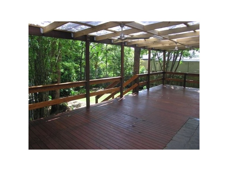 5 Lunar Crescent, Noosa Heads QLD 4567