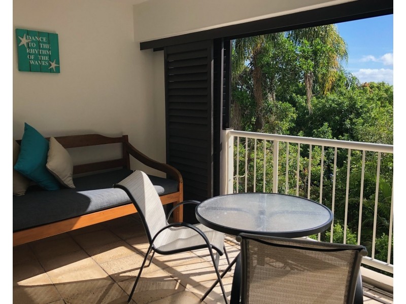 210/16 Noosa Drive, Noosa Heads QLD 4567