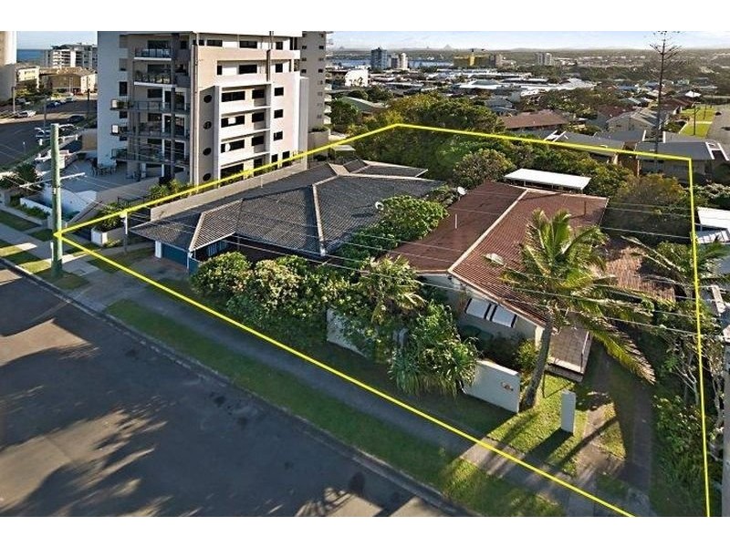 26 & 28 Canberra Terrace, Caloundra QLD 4551
