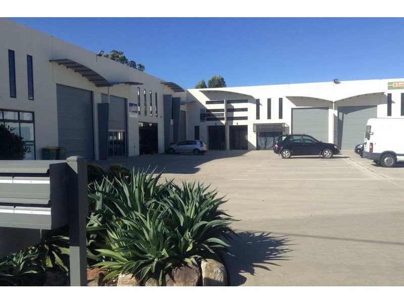 Unit/3/21-23 Production Street, Noosaville QLD 4566