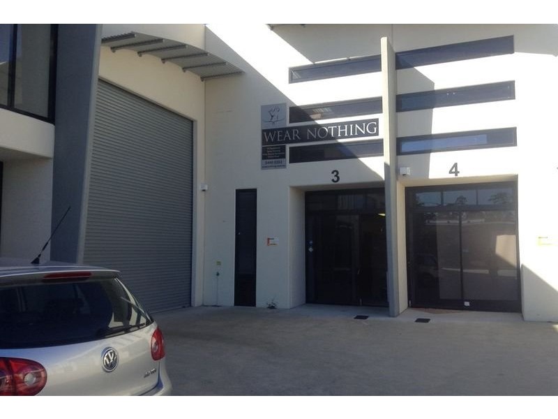 Unit/3/21-23 Production Street, Noosaville QLD 4566