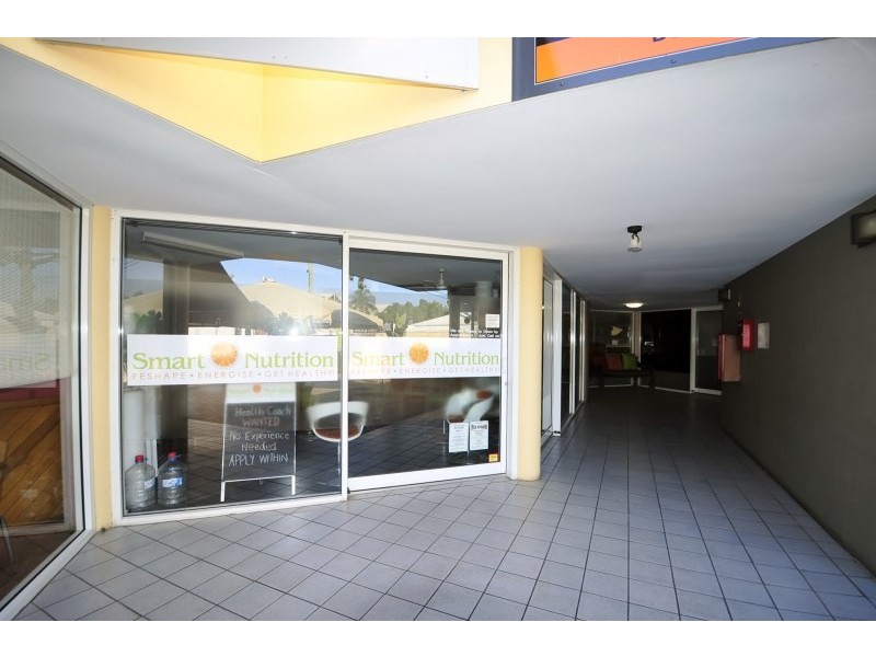 2/10 Thomas Street, Noosaville QLD 4566