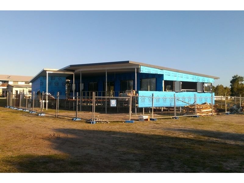 1 & 2/60 Junction Drive, Coolum Beach QLD 4573