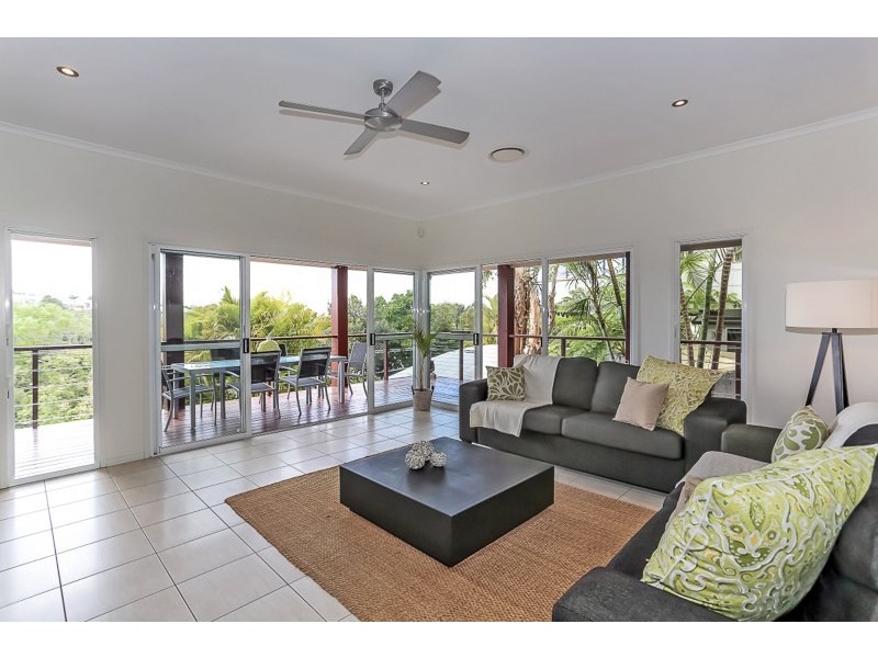 9 Constellation Close, Sunrise Beach QLD 4567