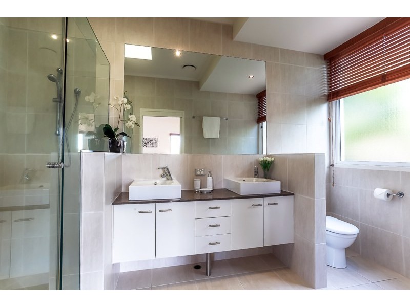 9 Constellation Close, Sunrise Beach QLD 4567