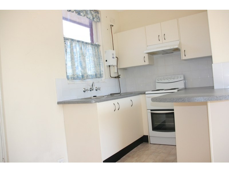 4 Swan Street, Woolooware NSW 2230