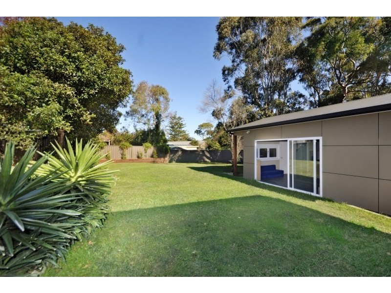 16 Ash Avenue, Caringbah South NSW 2229