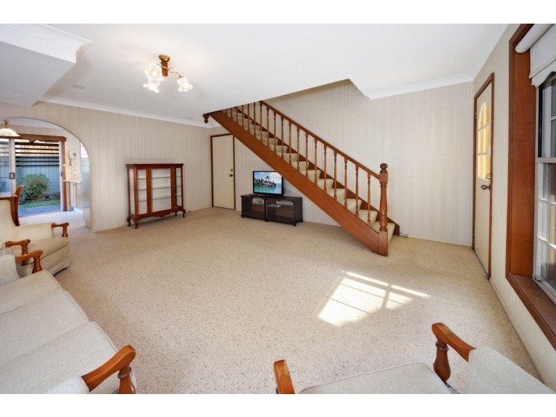 6/8 Jacaranda Road, Caringbah South NSW 2229