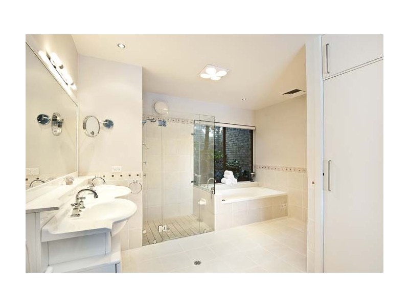 377 Willarong Road, Caringbah South NSW 2229