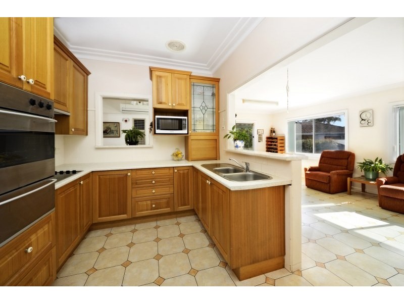 15 Burrawalla Road, Caringbah NSW 2229