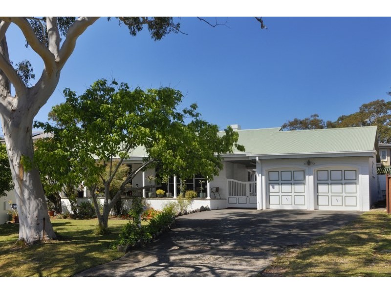 18 Binaville Avenue, Burraneer NSW 2230
