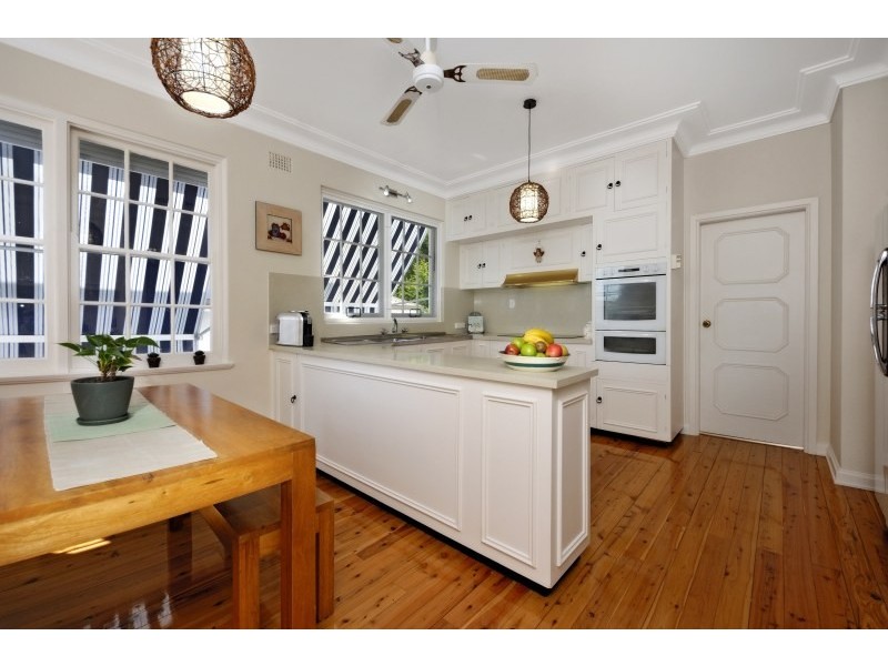 18 Binaville Avenue, Burraneer NSW 2230