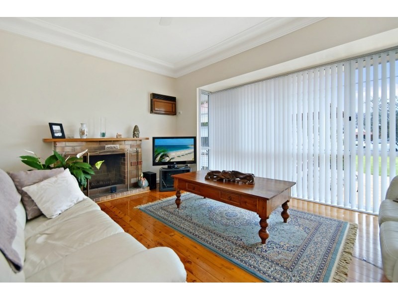 12 Edinburgh Close, Woolooware NSW 2230