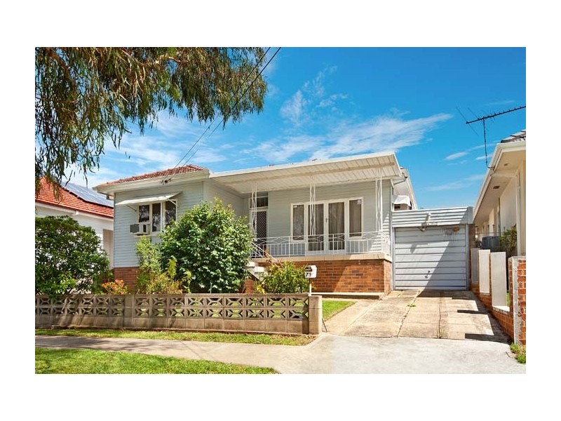 71 Mulyan Street, Como NSW 2226