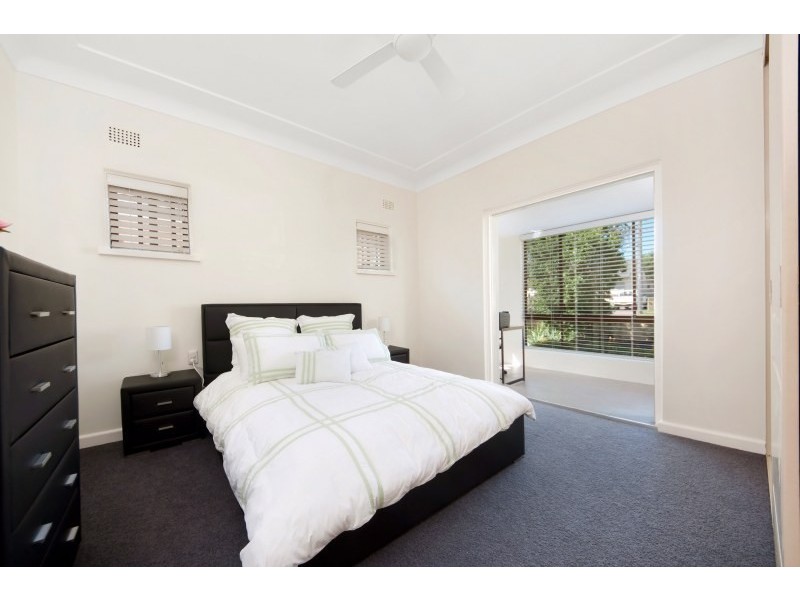 35 Crammond Boulevard, Caringbah NSW 2229