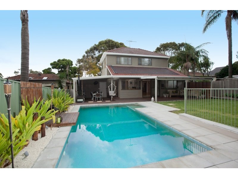 8 Binney Street, Caringbah South NSW 2229