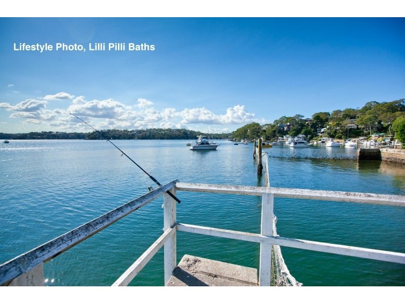 8 Binney Street, Caringbah South NSW 2229