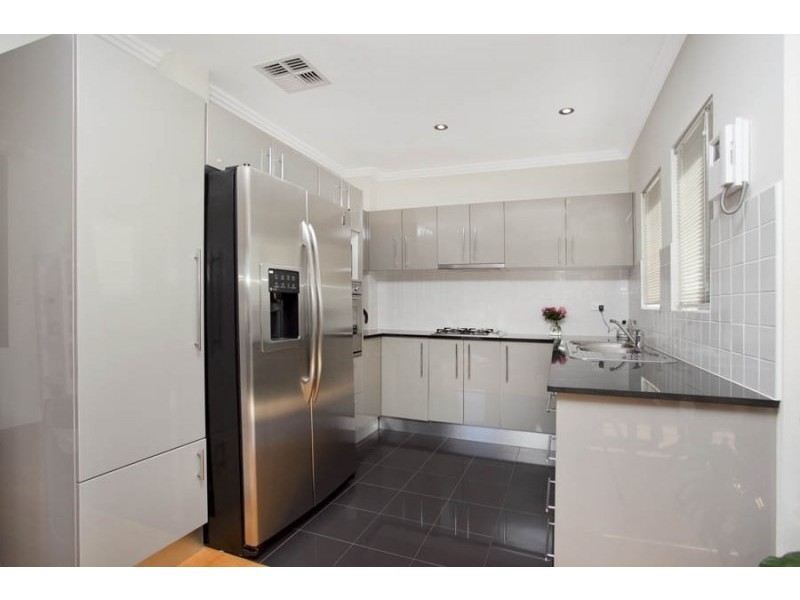 11 Burke Road, Cronulla NSW 2230